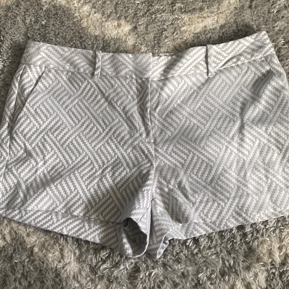 Metaphor shorts